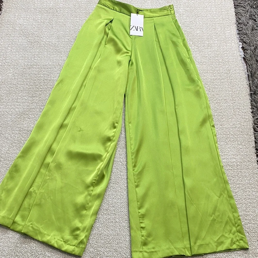 Zara Olive Green Wide-Leg Pleated Trousers Size S - Picture 12 of 16